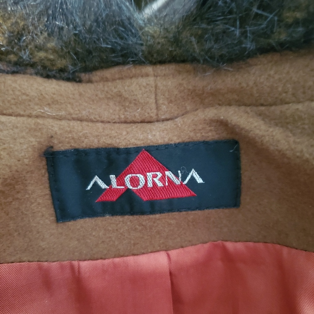 🔥 Vintage Alorna Faux Fur Collar/Cuff Coat - Picture 6 of 16